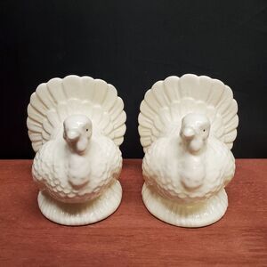 Turkey Thanksgiving Salt and Pepper Shakers